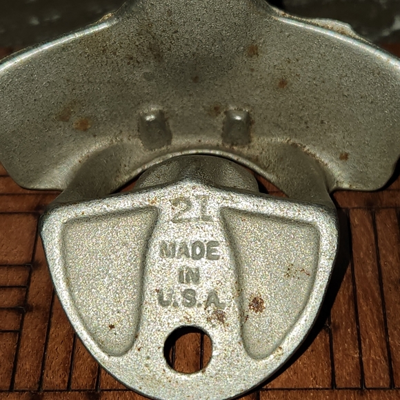 1942 Coke Opener Starr X Brown Co. #233088 Wall Mount Bottle Opener Newport VA - Picture 2 of 3